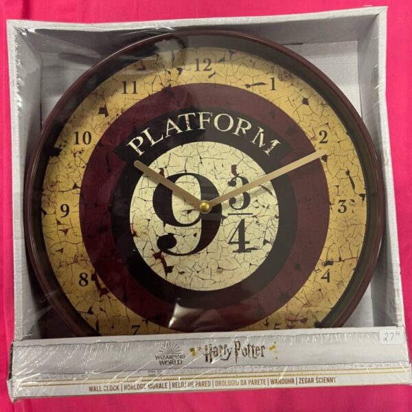 Harry Potter - Platform 9 3/4 Wall Clock