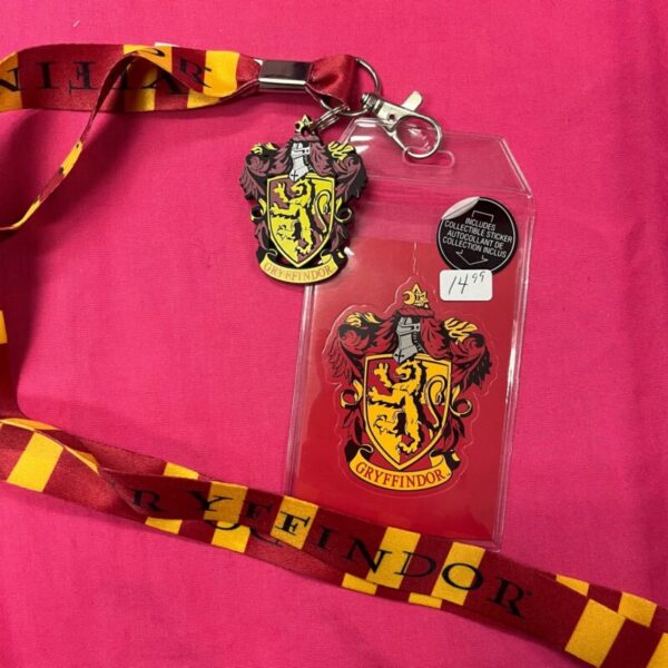 Harry Potter - Gryffindor Themed Lanyard & Collectable Sticker