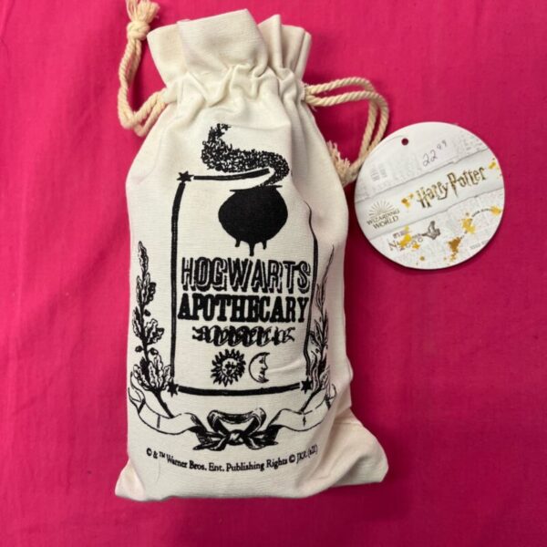 Harry Potter - Hogwarts Apothecary Bag and Polyjuice Potion Water Bottle