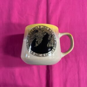 Lord of the Rings - 18oz Hobbiton Tapered Pottery Mug